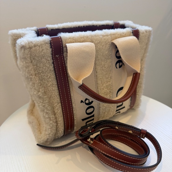 Chloe - Picture 8 of 10